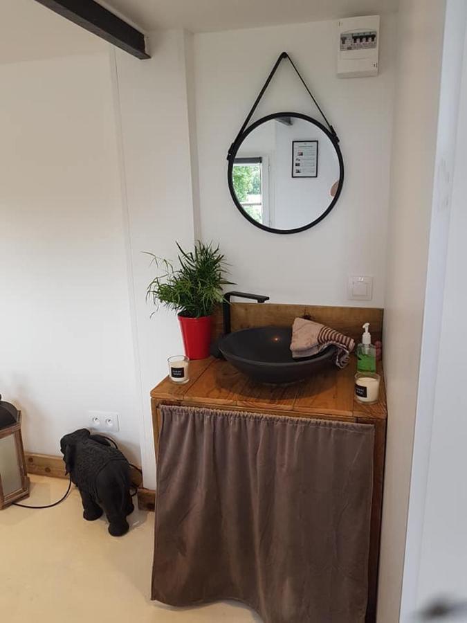 La Belmontaise Bed and Breakfast Beaumont-sur-Sarthe Exteriör bild