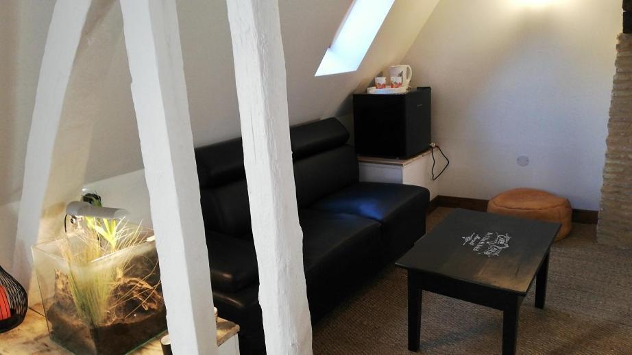 La Belmontaise Bed and Breakfast Beaumont-sur-Sarthe Exteriör bild